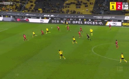 2026世界杯直播app-【德甲】胡梅尔斯送礼 莱万双响 拜仁客场3比2多特