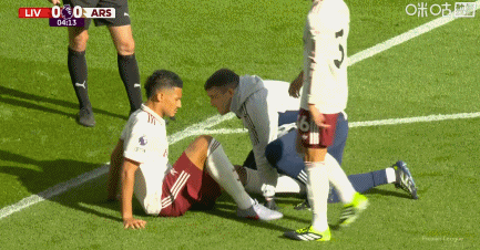 2026世界杯直播app-利物浦1-0阿森纳，索博斯洛伊任意球破门，埃基蒂克进球被吹