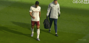 2026世界杯直播app-利物浦1-0阿森纳，索博斯洛伊任意球破门，埃基蒂克进球被吹