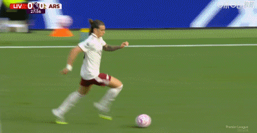 2026世界杯直播app-利物浦1-0阿森纳，索博斯洛伊任意球破门，埃基蒂克进球被吹