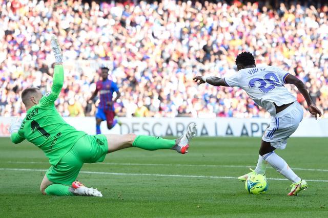 2026世界杯官方软件-国家德比评分：最佳球员是谁？两队主帅斗法谁占先？