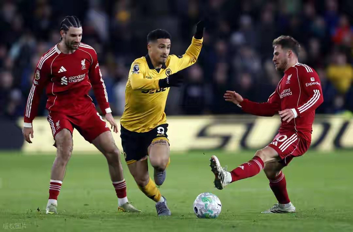 2026世界杯手机观看-利物浦续约上演“冰与火”：新核已定，“冠军腰”却悬了？|麦卡利斯特|赫拉芬贝赫|格拉文贝尔奇|阿根廷世界杯|安菲尔德球场_新浪体育_新浪新闻