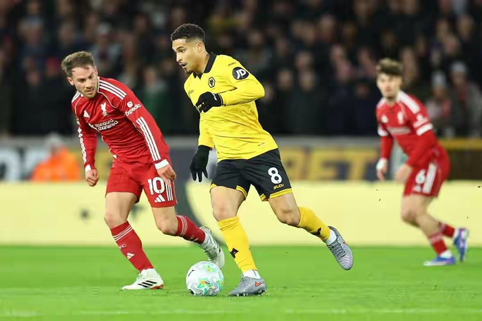 2026世界杯手机观看-利物浦续约上演“冰与火”：新核已定，“冠军腰”却悬了？|麦卡利斯特|赫拉芬贝赫|格拉文贝尔奇|阿根廷世界杯|安菲尔德球场_新浪体育_新浪新闻