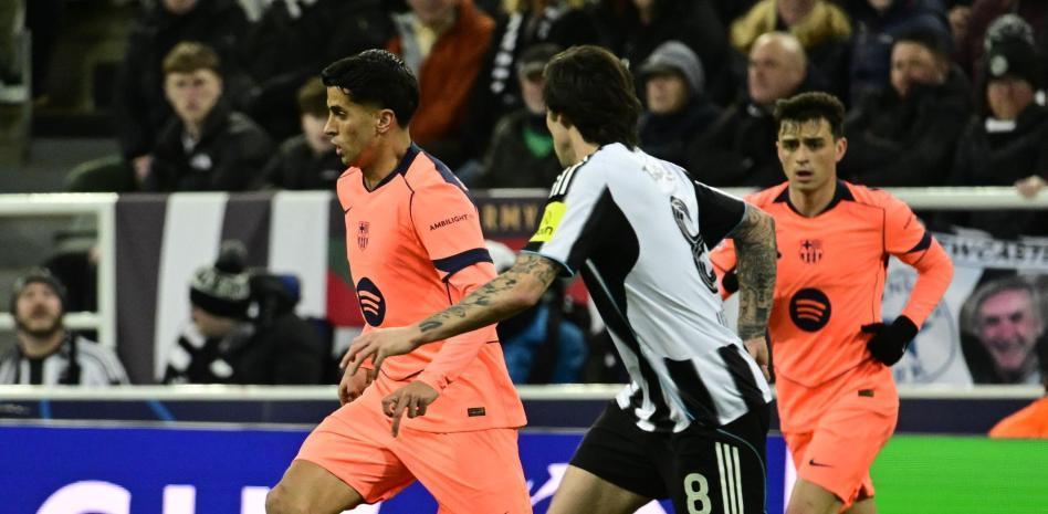 2026世界杯手机观看-世体：本赛季弗里克频繁调整后防线，43场比赛已使用19套组合